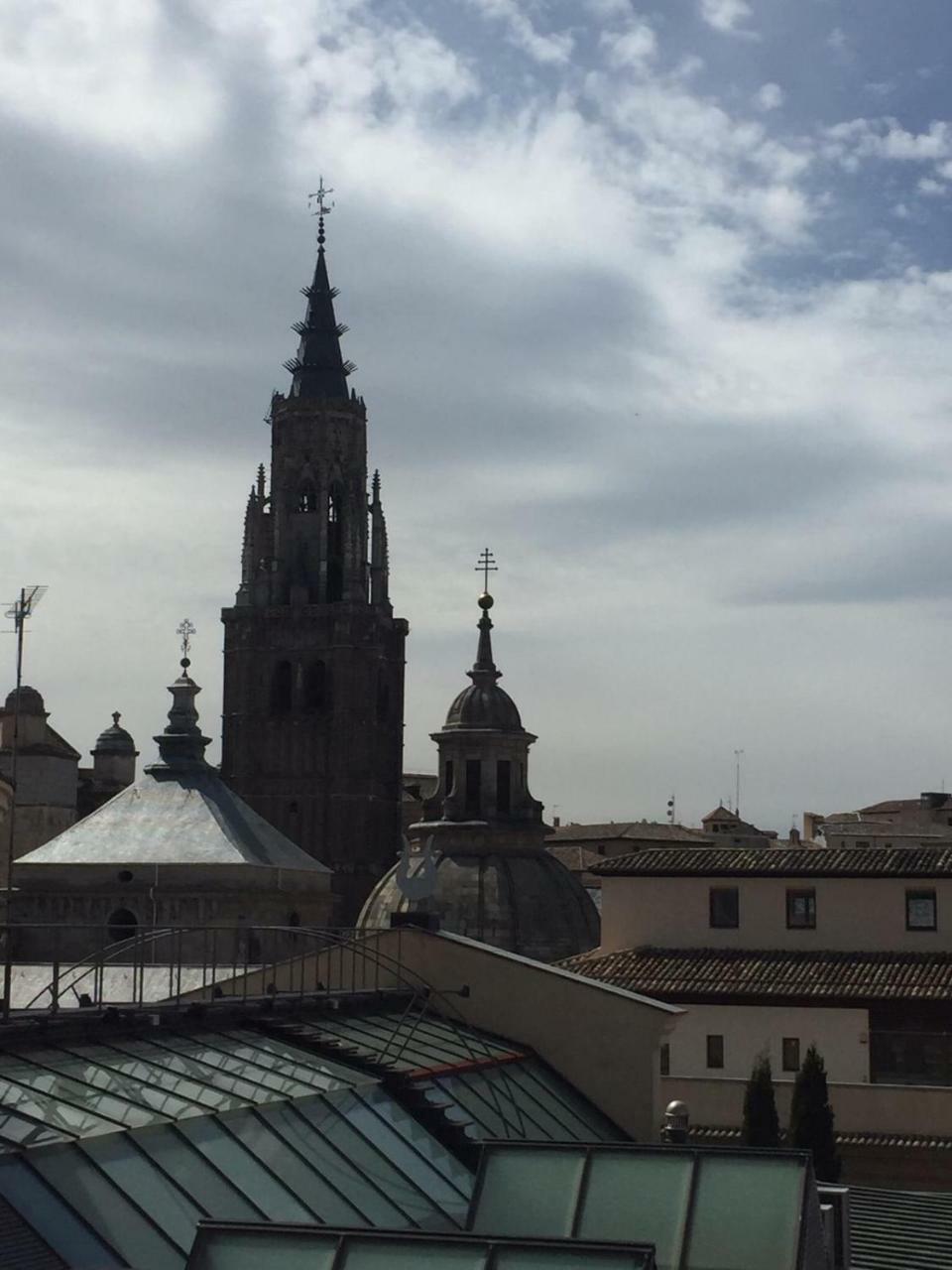 Atico Del Rojas Appartement Toledo Buitenkant foto